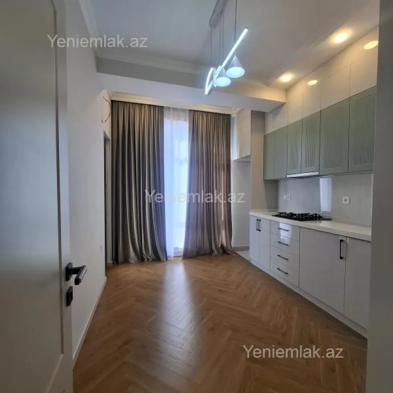 Satılır 3 otaqlı yeni tikili 90 m²