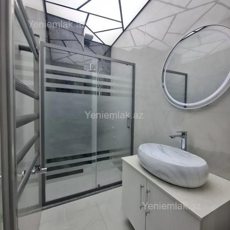 Satılır 3 otaqlı yeni tikili 90 m²