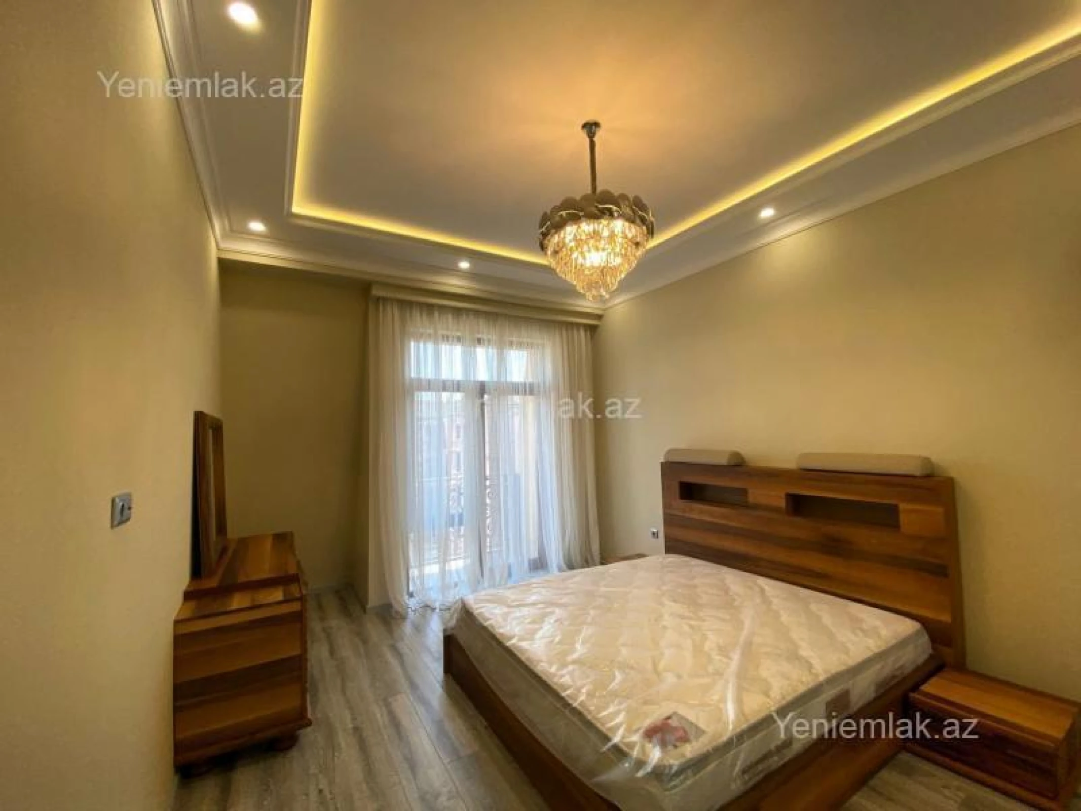 Satılır 4 otaqlı yeni tikili 121 m²