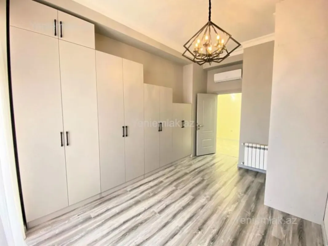 Satılır 4 otaqlı yeni tikili 121 m²