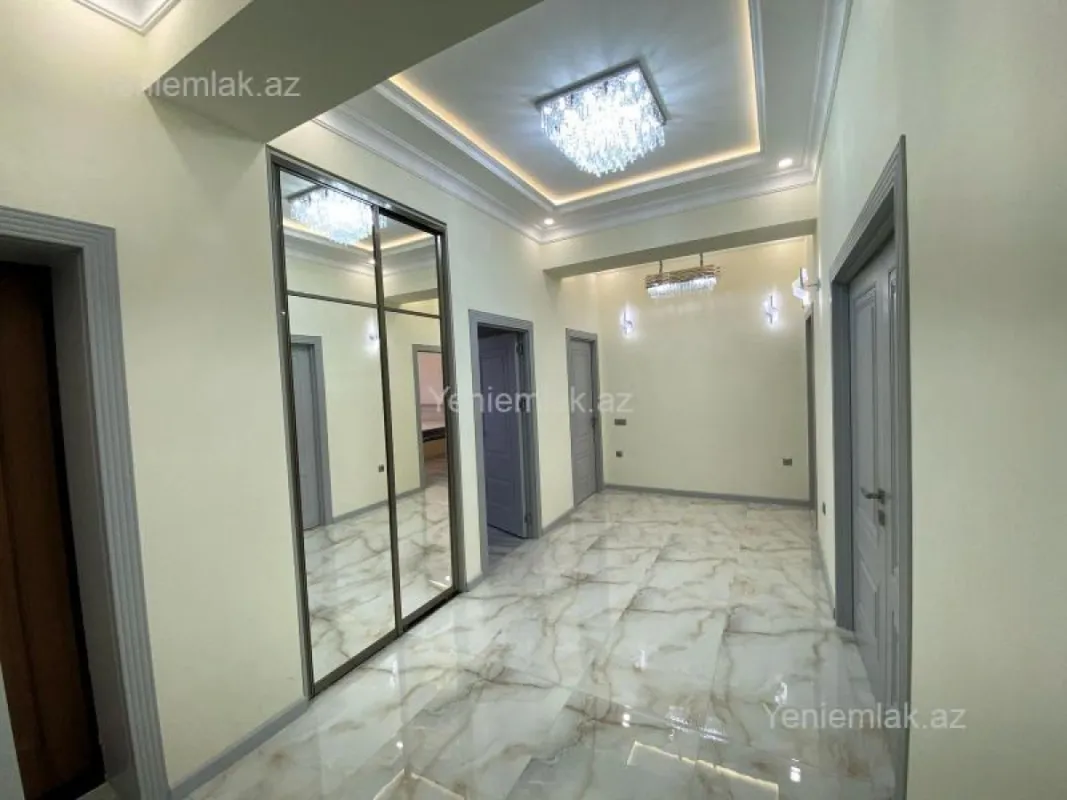 Satılır 4 otaqlı yeni tikili 121 m²