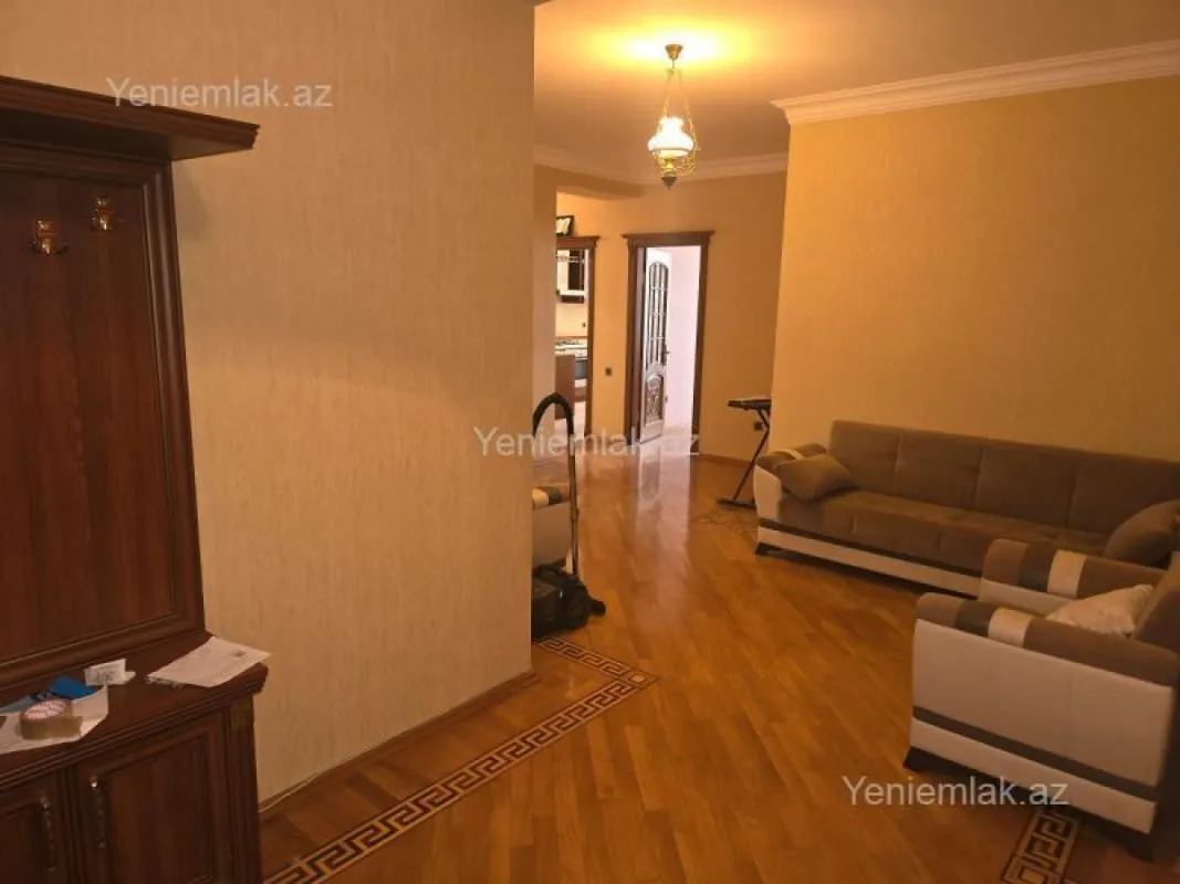 Satılır 3 otaqlı yeni tikili 140 m²