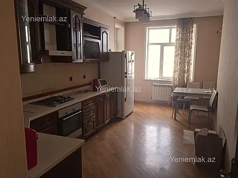 Satılır 3 otaqlı yeni tikili 140 m²