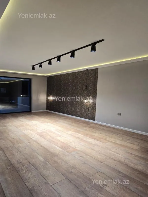 Satılır 3 otaqlı yeni tikili 100 m²
