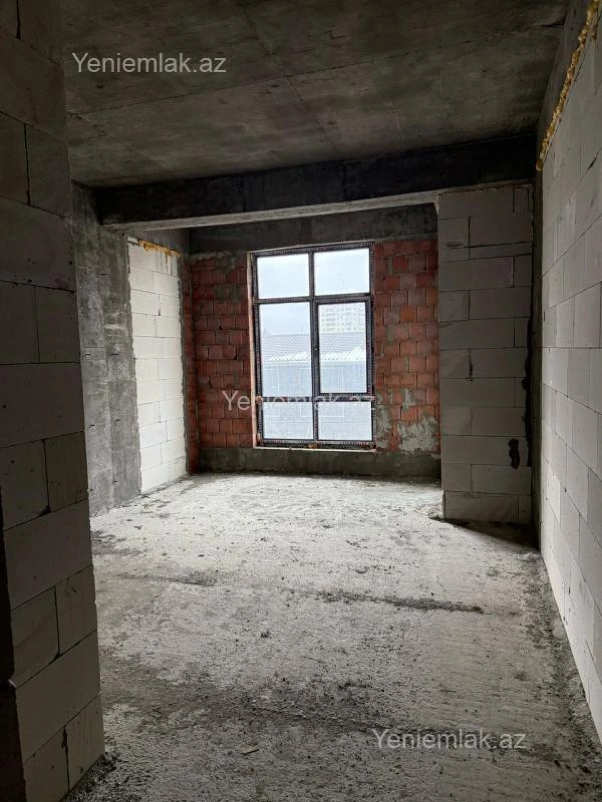 Satılır 3 otaqlı yeni tikili 86.3 m²