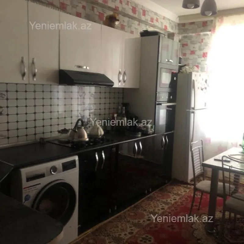 Satılır 3 otaqlı yeni tikili 90 m²