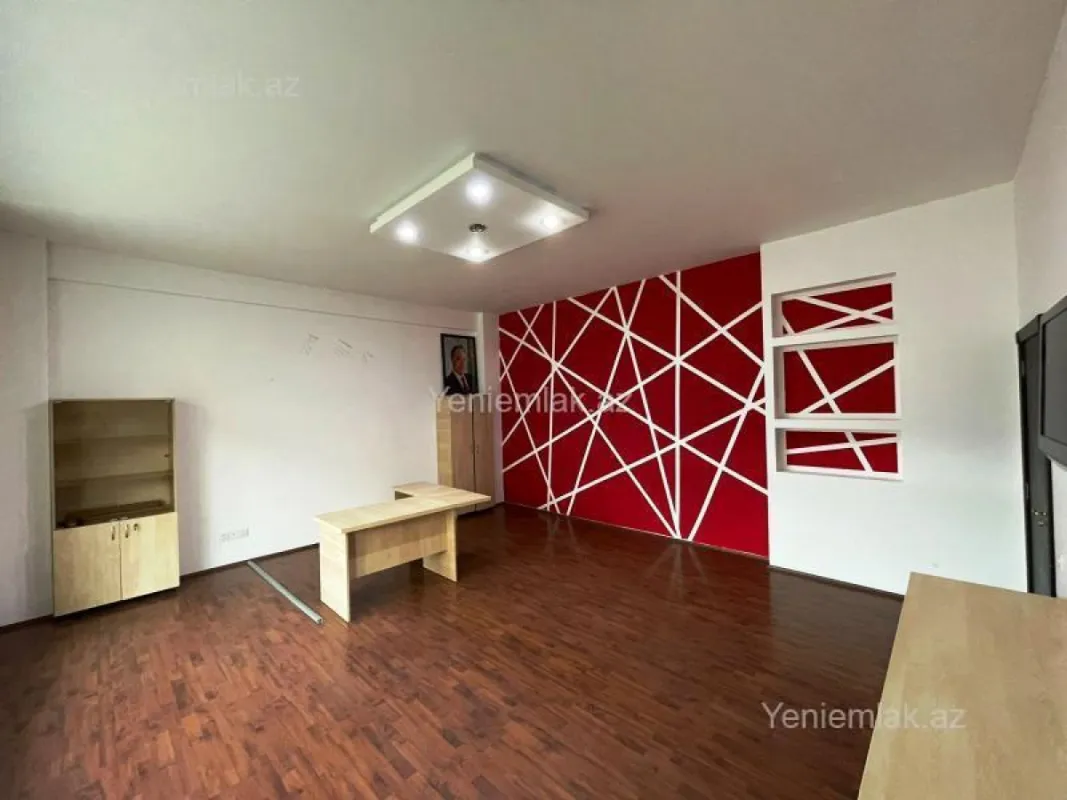 Satılır 4 otaqlı obyekt 150 m²