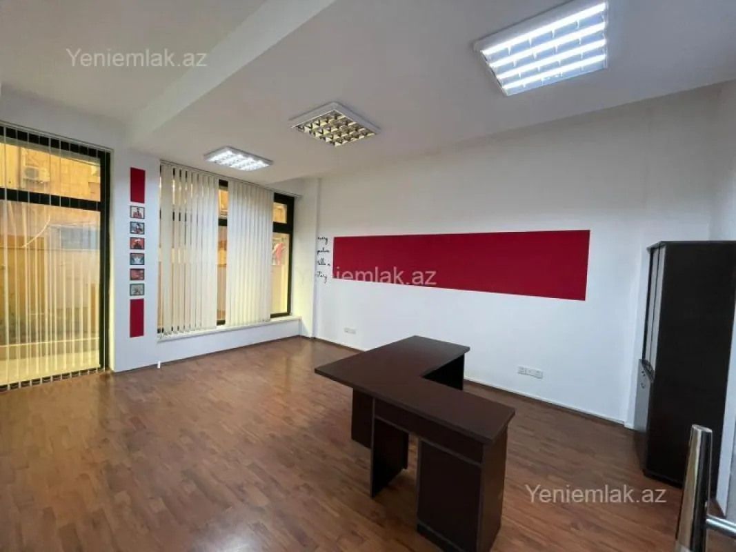 Satılır 4 otaqlı obyekt 150 m²