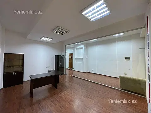Satılır 4 otaqlı obyekt 150 m²