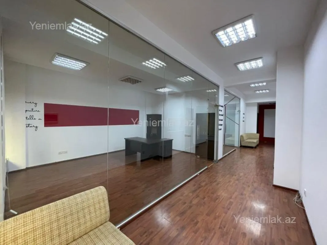 Satılır 4 otaqlı obyekt 150 m²