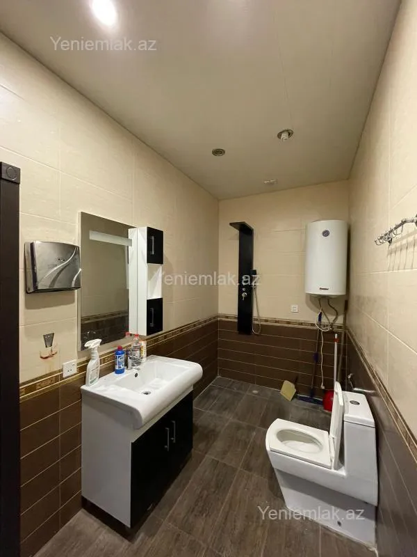 Satılır 4 otaqlı obyekt 150 m²