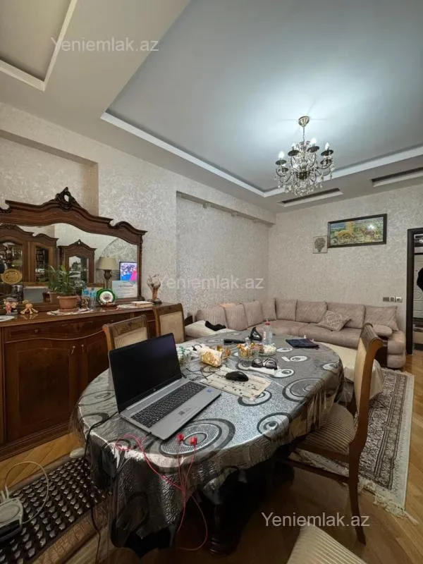 Satılır 3 otaqlı yeni tikili 93 m²