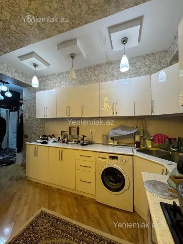 Satılır 3 otaqlı yeni tikili 93 m²
