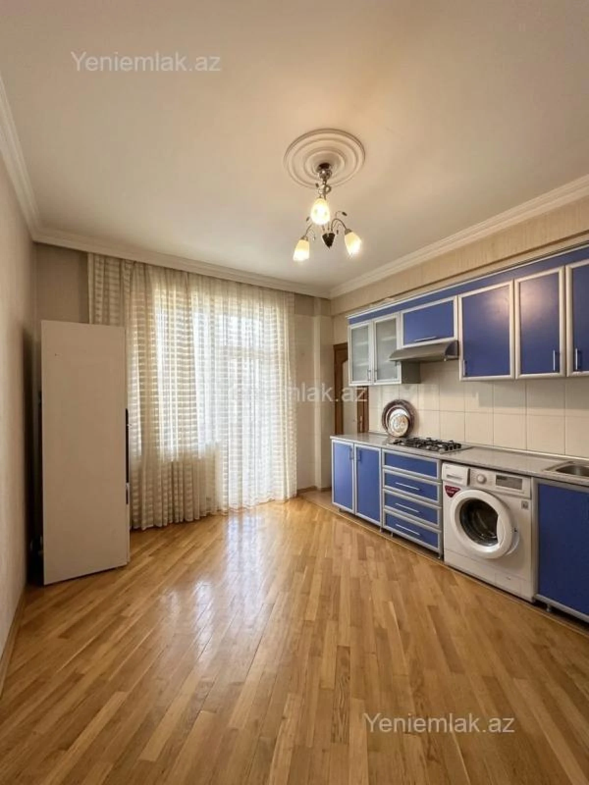 Satılır 3 otaqlı yeni tikili 121 m²