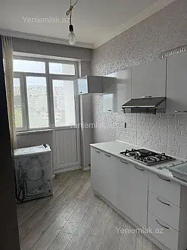 Satılır 3 otaqlı yeni tikili 75 m²
