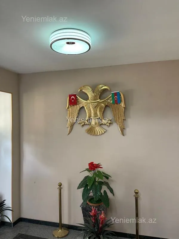 Satılır 12 otaqlı obyekt 450 m²