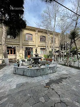 Satılır 12 otaqlı obyekt 450 m²