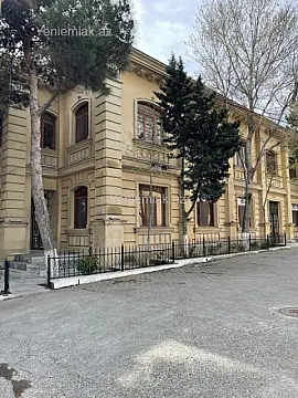 Satılır 12 otaqlı obyekt 450 m²