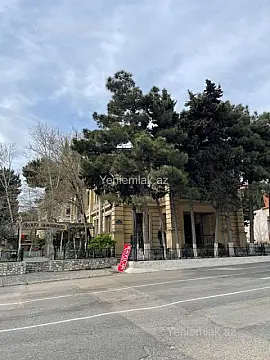 Satılır 12 otaqlı obyekt 450 m²