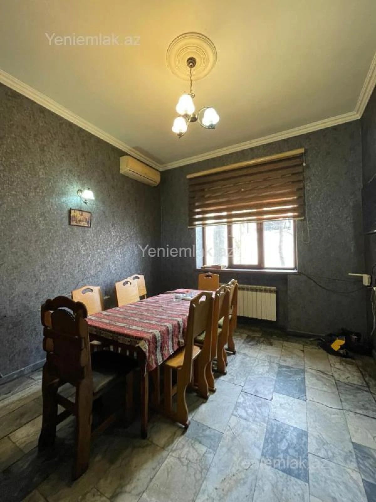 Satılır 12 otaqlı obyekt 450 m²