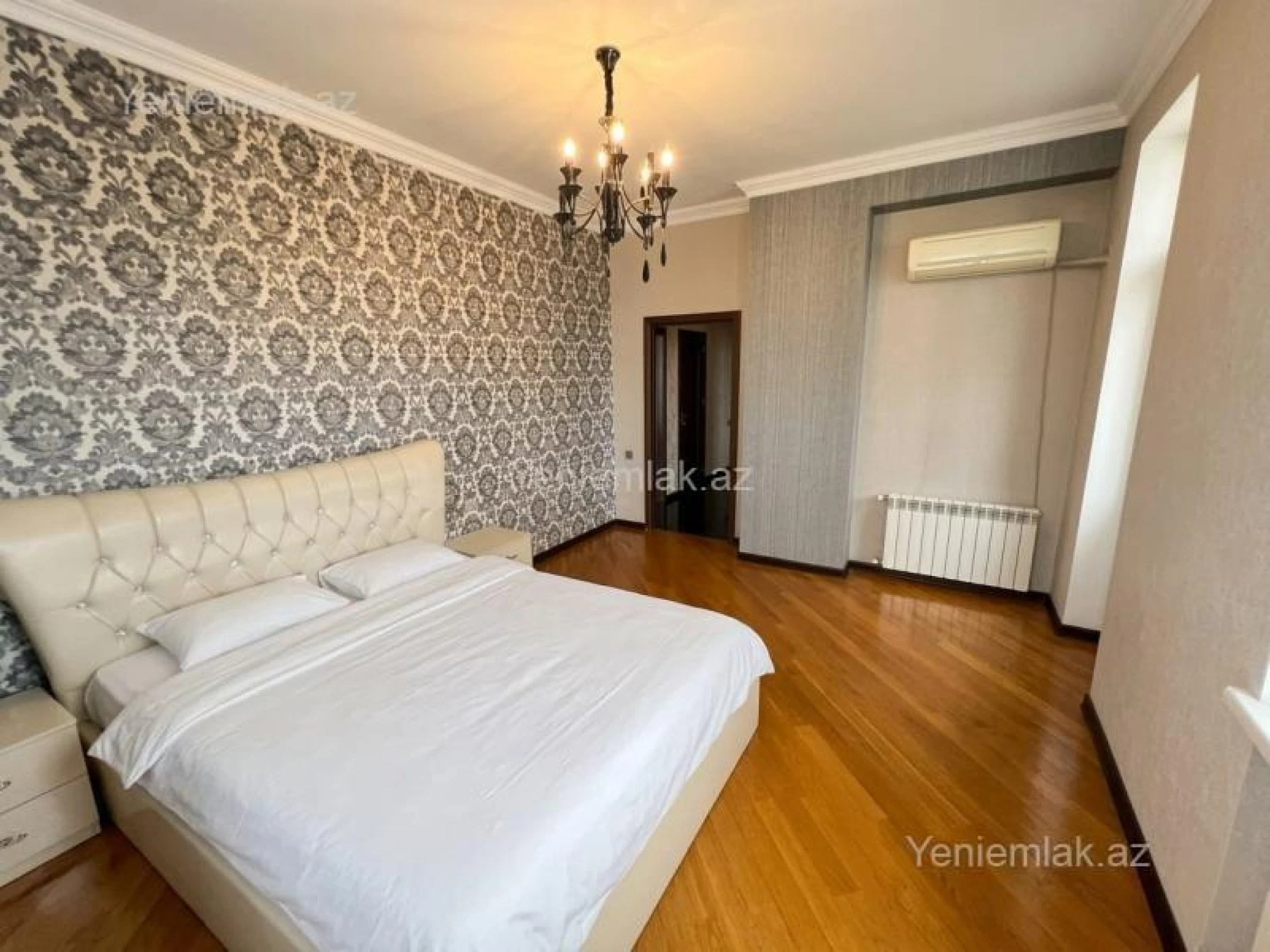 Satılır 3 otaqlı yeni tikili 160 m²