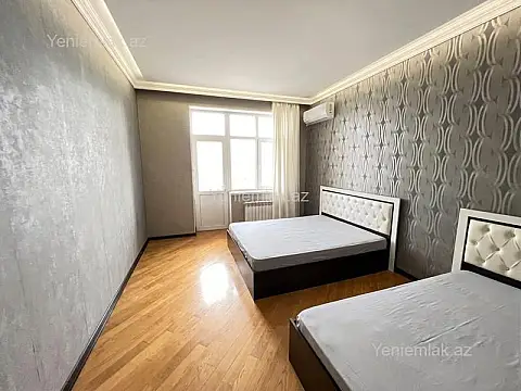 Satılır 3 otaqlı yeni tikili 160 m²