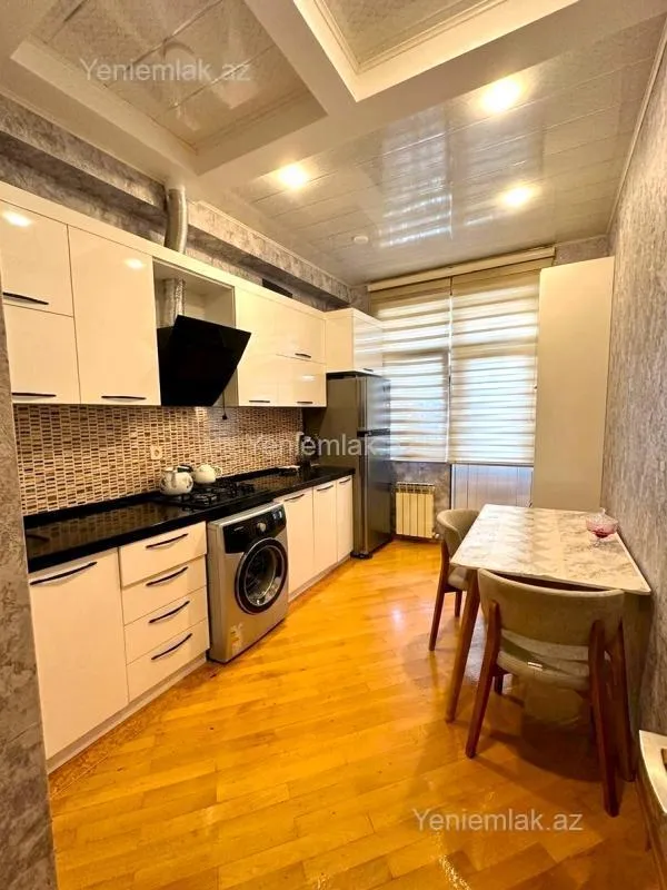 Satılır 2 otaqlı yeni tikili 92 m²