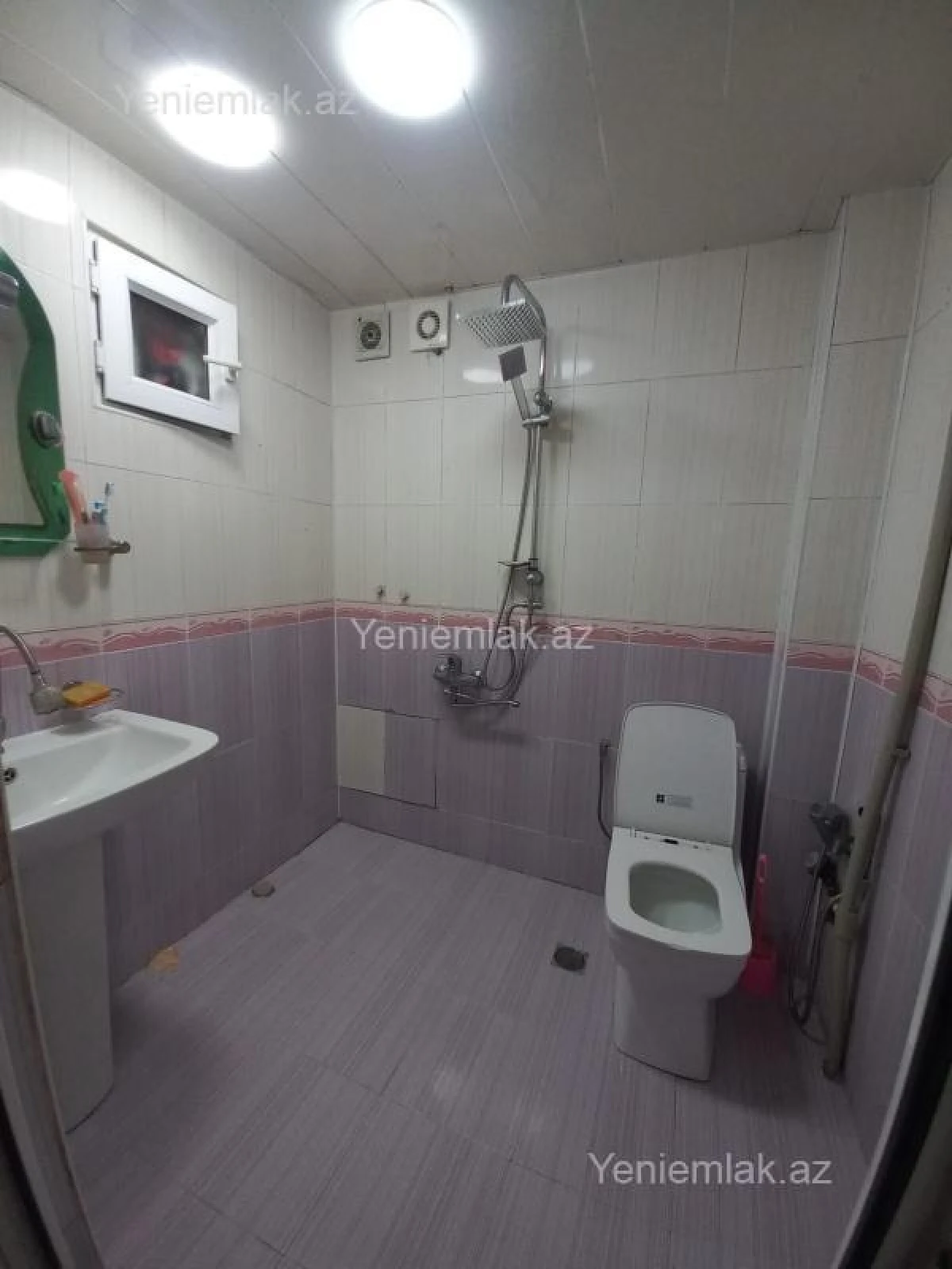 Satılır 3 otaqlı köhnə tikili 45 m²