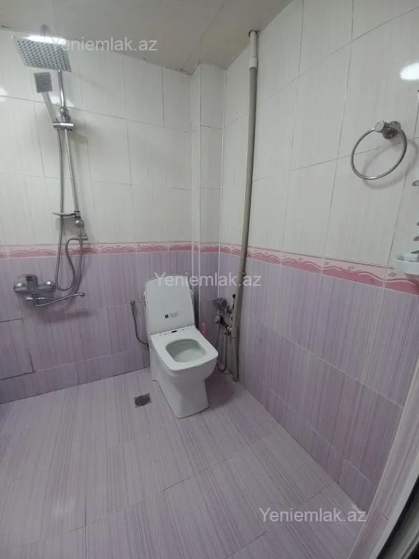 Satılır 3 otaqlı köhnə tikili 45 m²