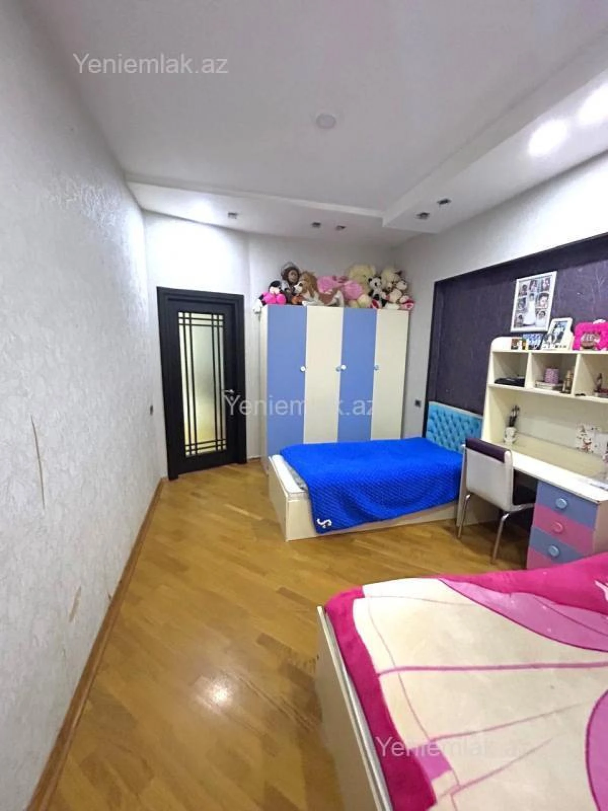 Satılır 3 otaqlı yeni tikili 128 m²