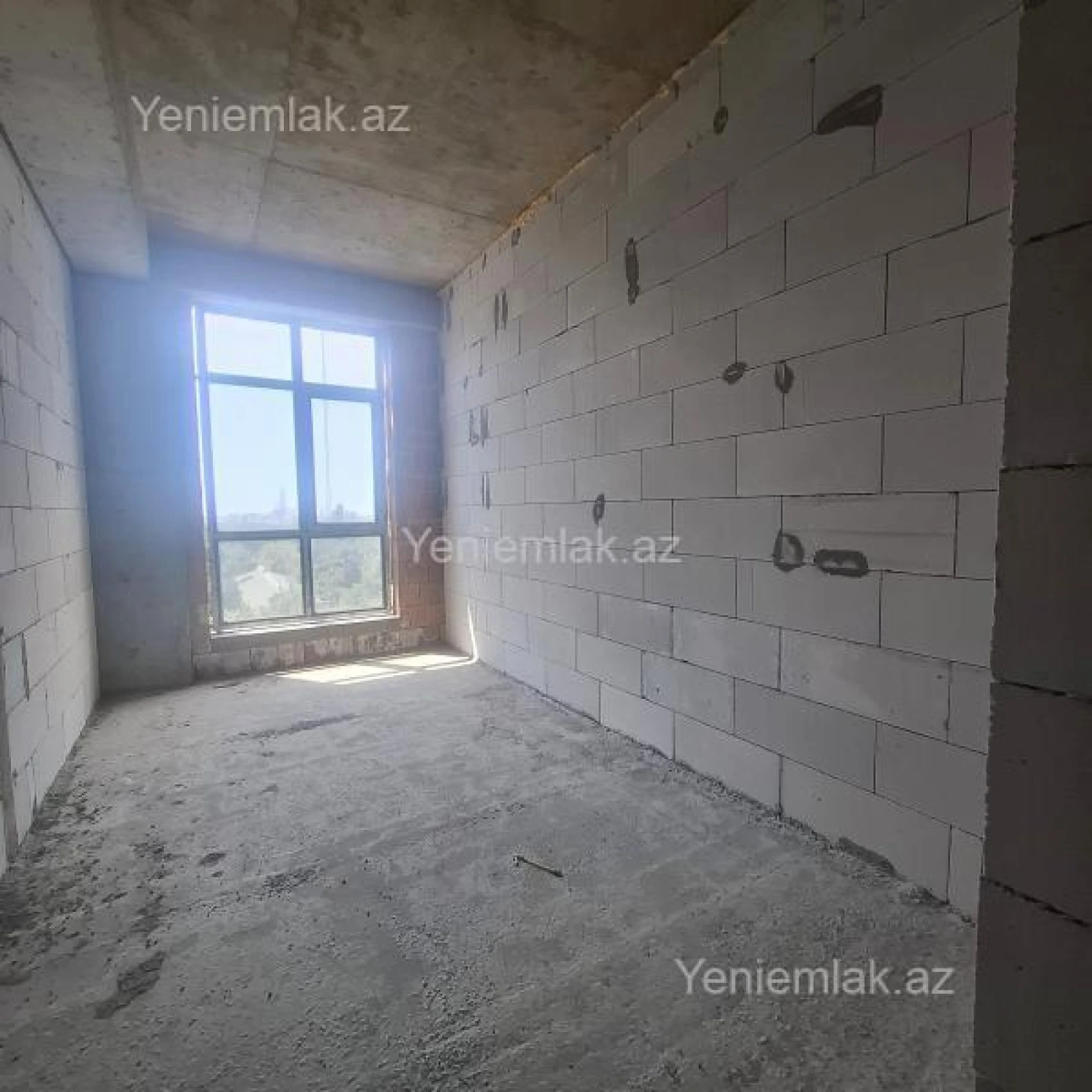 Satılır 3 otaqlı yeni tikili 90 m²