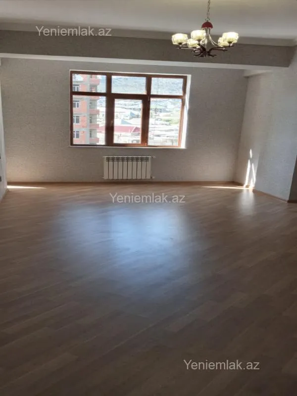 Satılır 3 otaqlı yeni tikili 120 m²