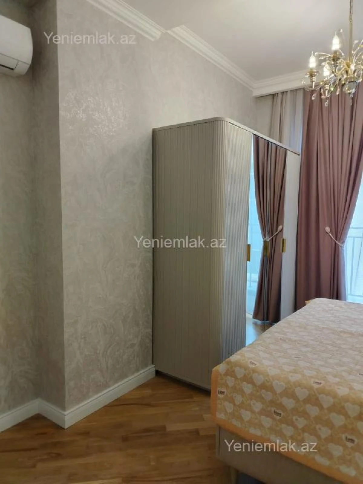 Satılır 3 otaqlı yeni tikili 102 m²