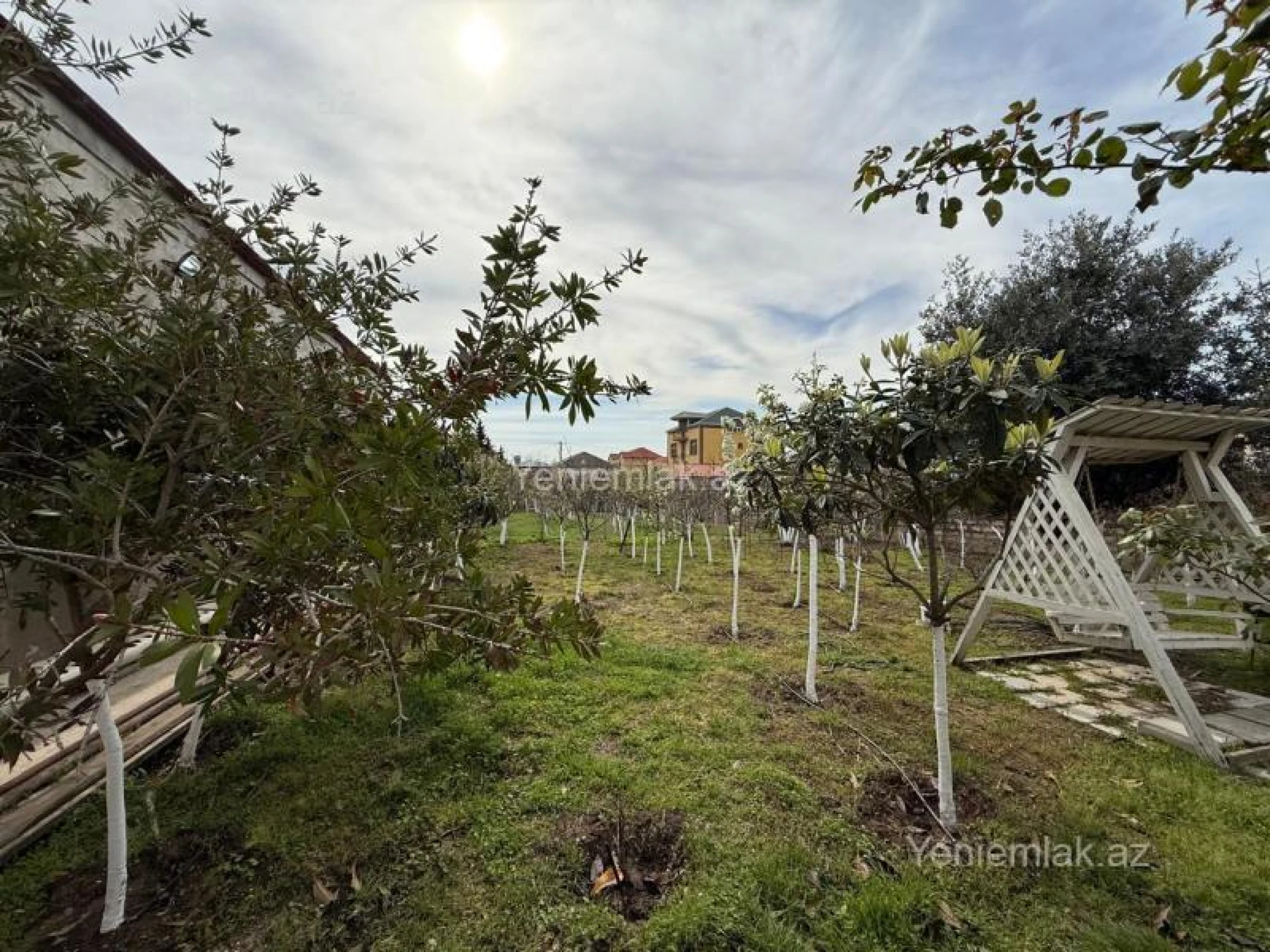 Satılır 1 otaqlı həyət evi 35 m²