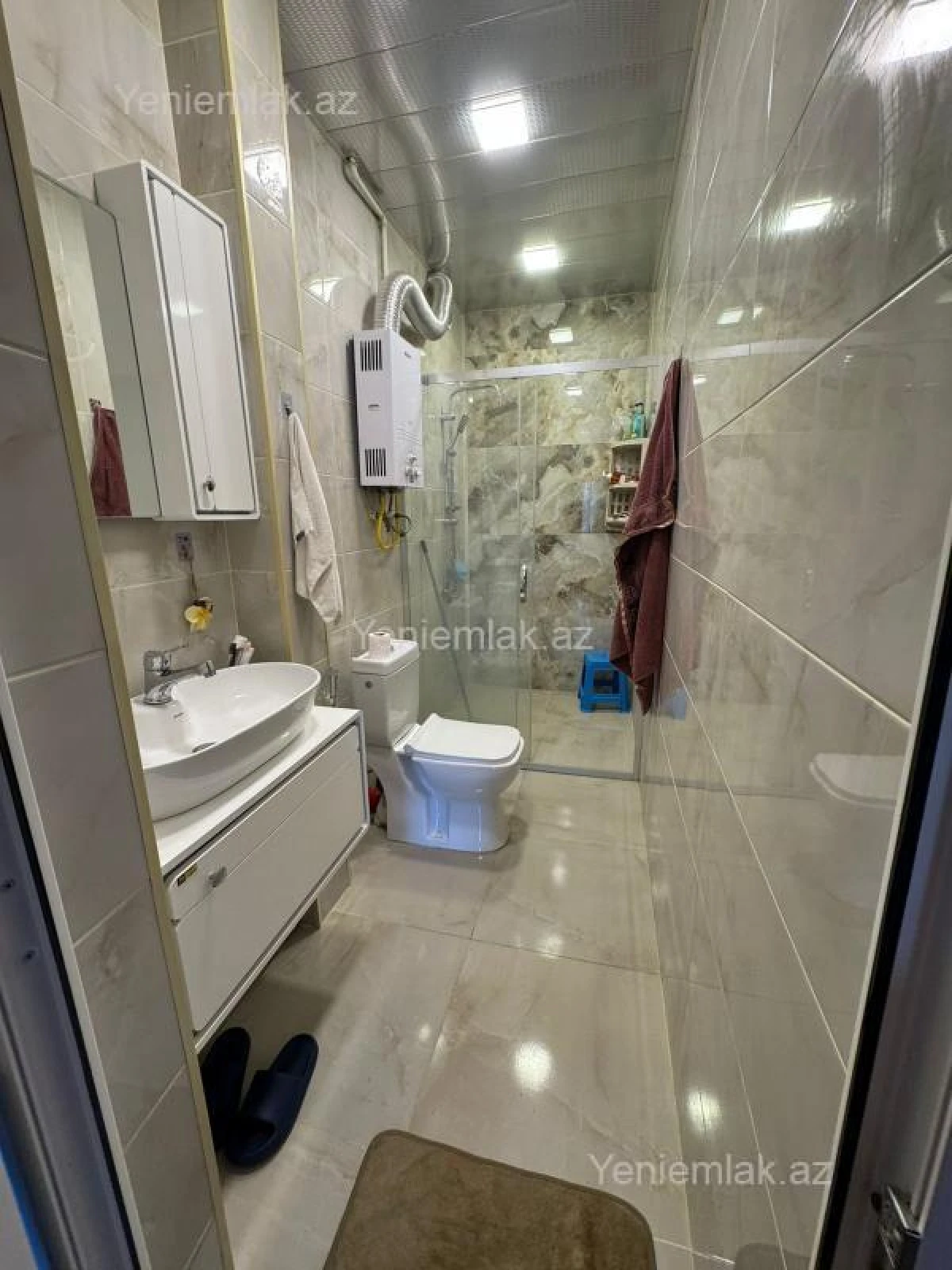 Satılır 2 otaqlı köhnə tikili 70 m²