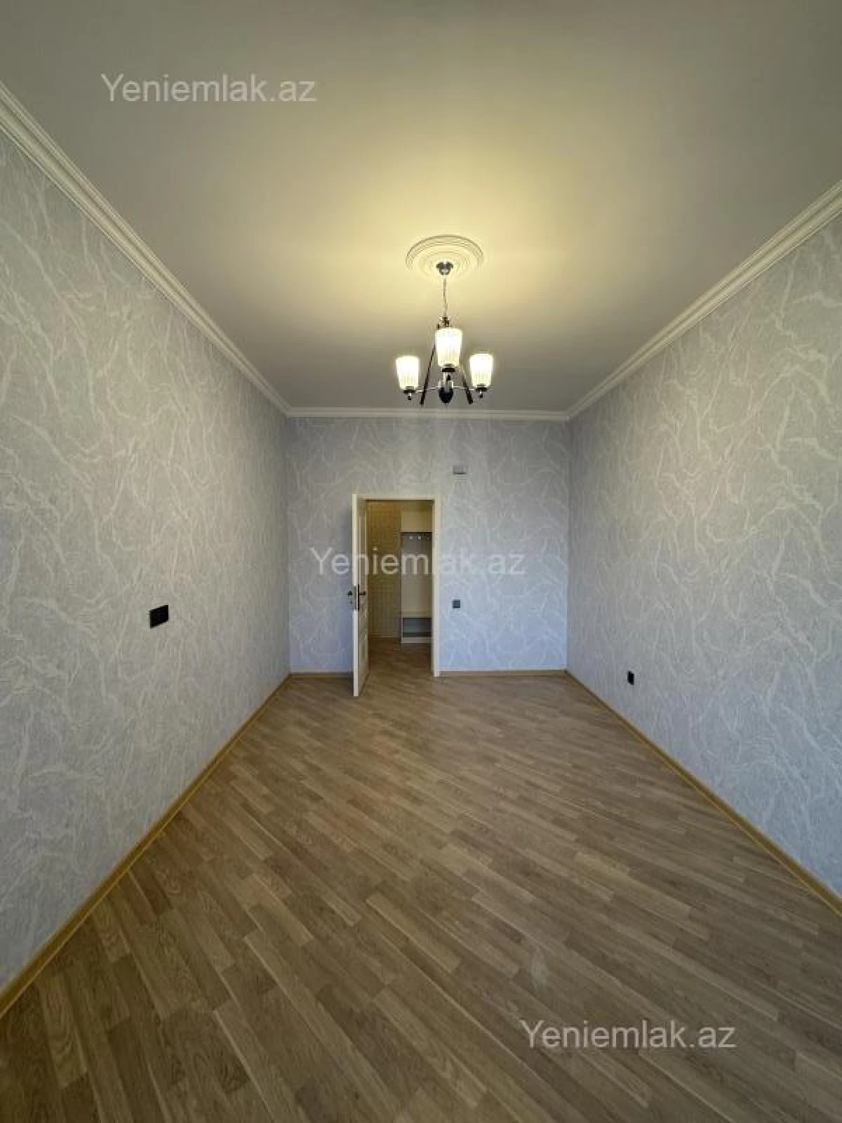 Satılır 2 otaqlı yeni tikili 80 m²