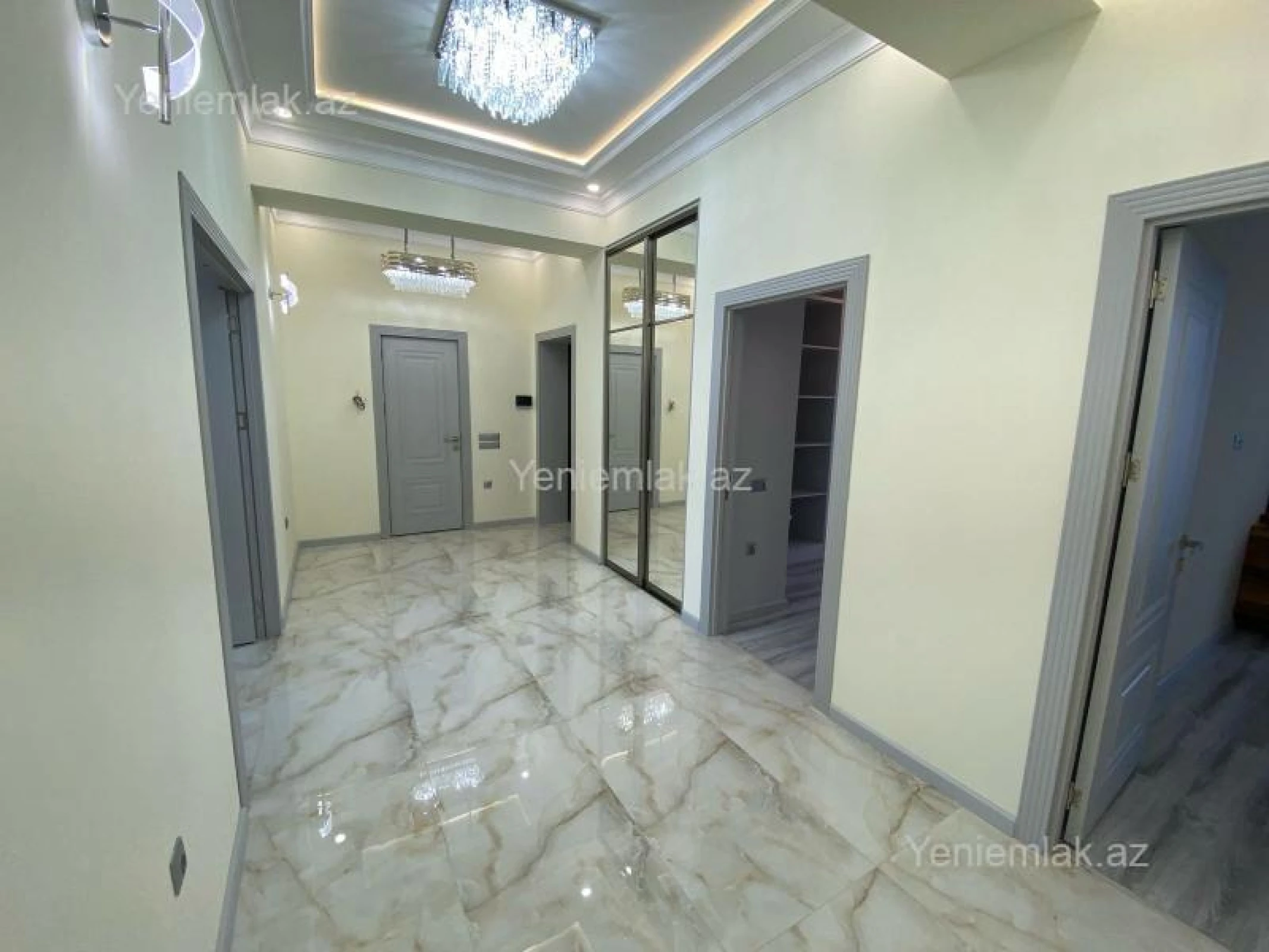 Satılır 4 otaqlı yeni tikili 121 m²