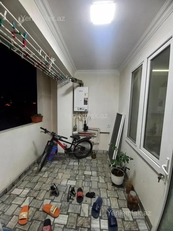 Satılır 5 otaqlı köhnə tikili 120 m²