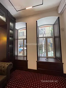 Satılır 4 otaqlı obyekt 100 m²