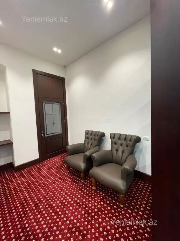 Satılır 4 otaqlı obyekt 100 m²