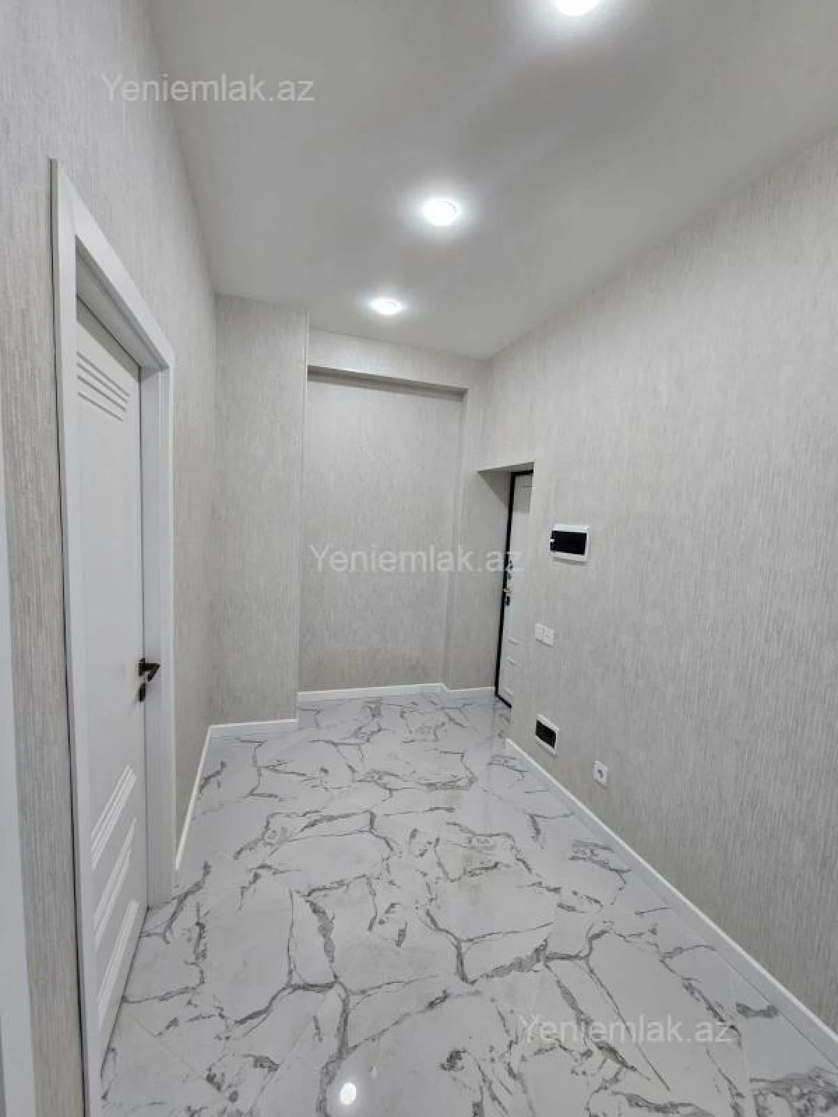 Satılır 2 otaqlı köhnə tikili 58 m²