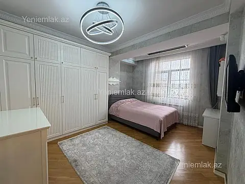 Satılır 3 otaqlı yeni tikili 158 m²