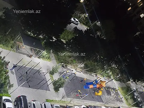 Satılır 3 otaqlı köhnə tikili 80 m²