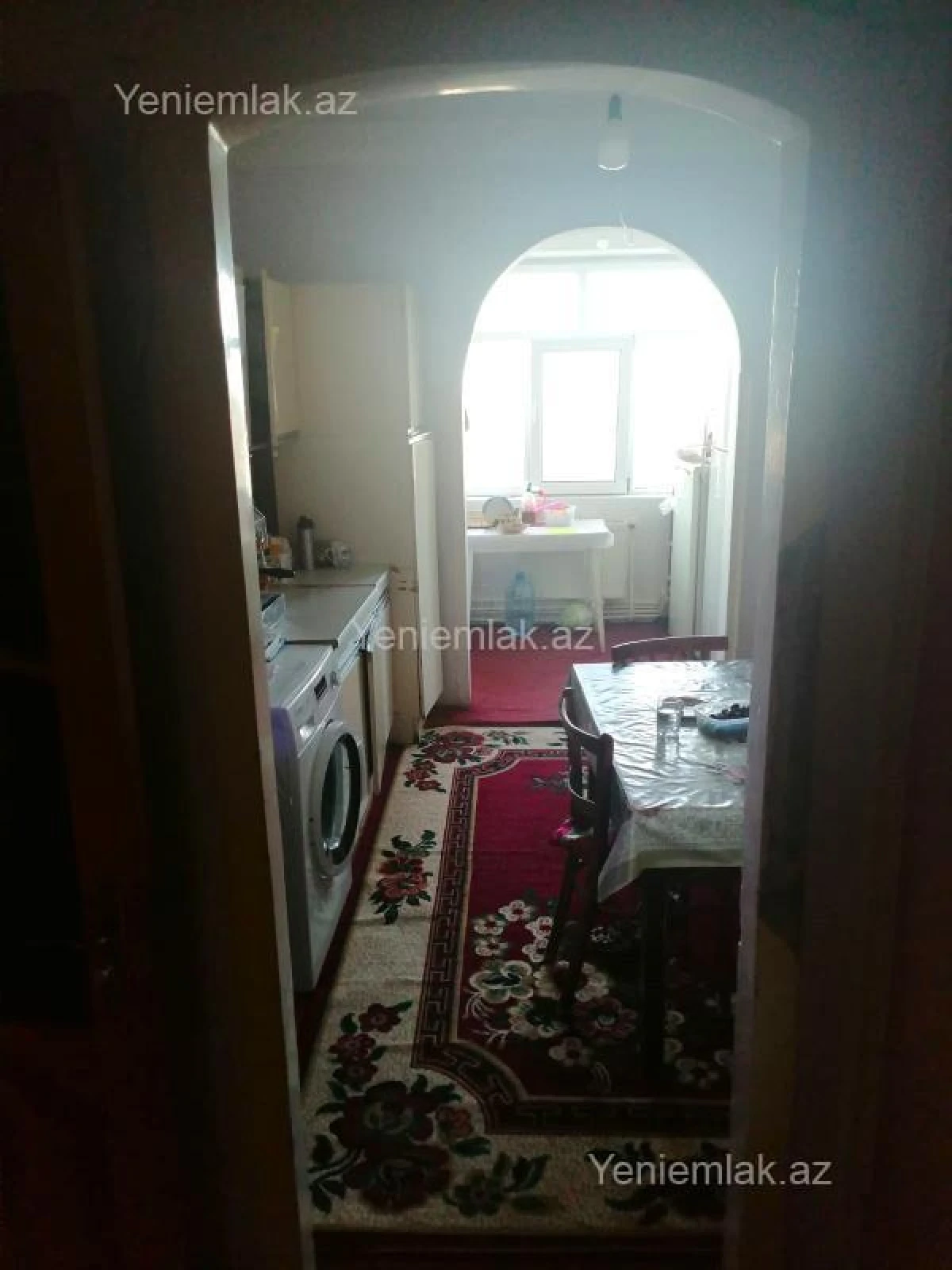 Satılır 3 otaqlı köhnə tikili 90 m²
