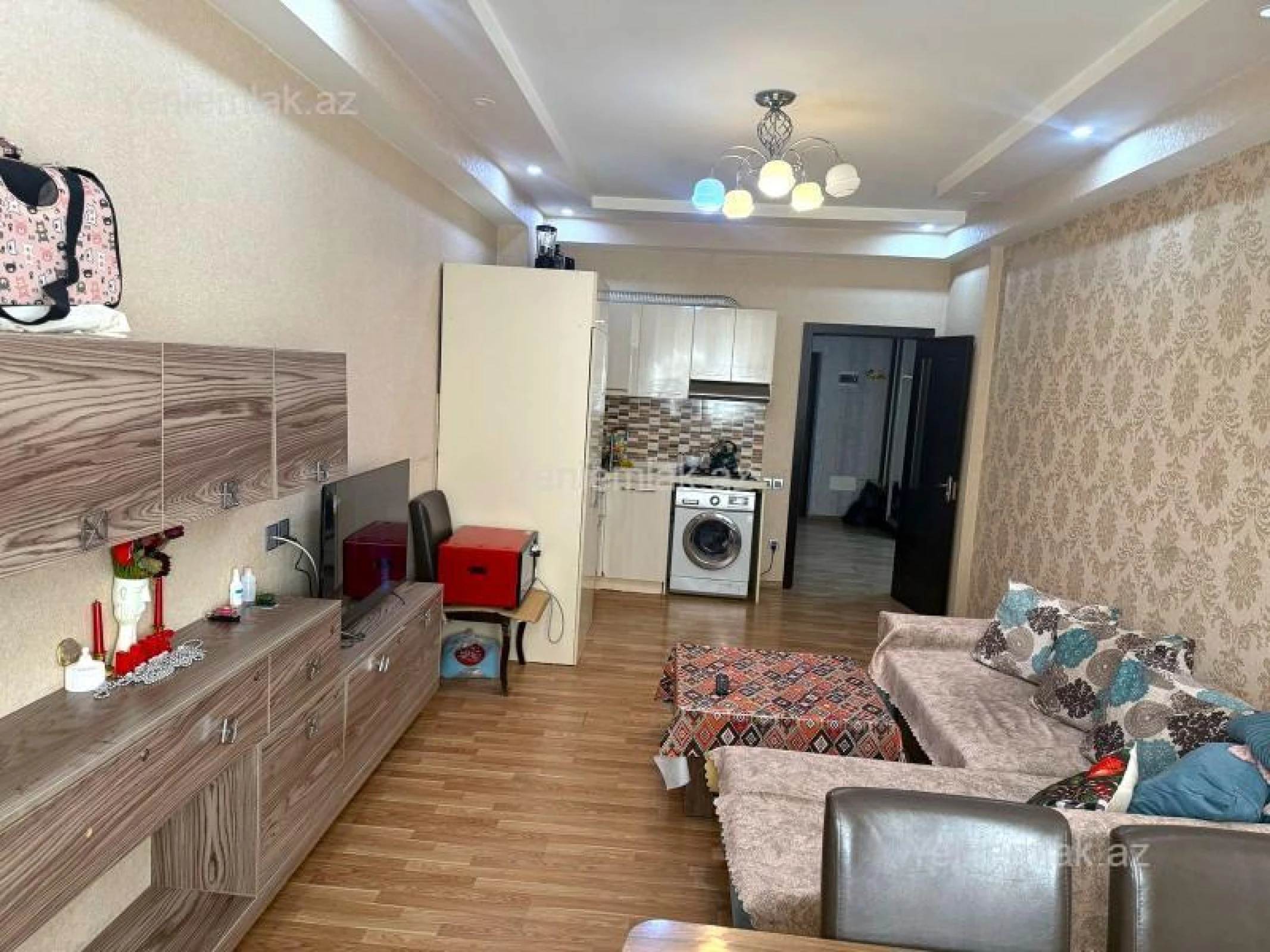 Satılır 2 otaqlı yeni tikili 75 m²