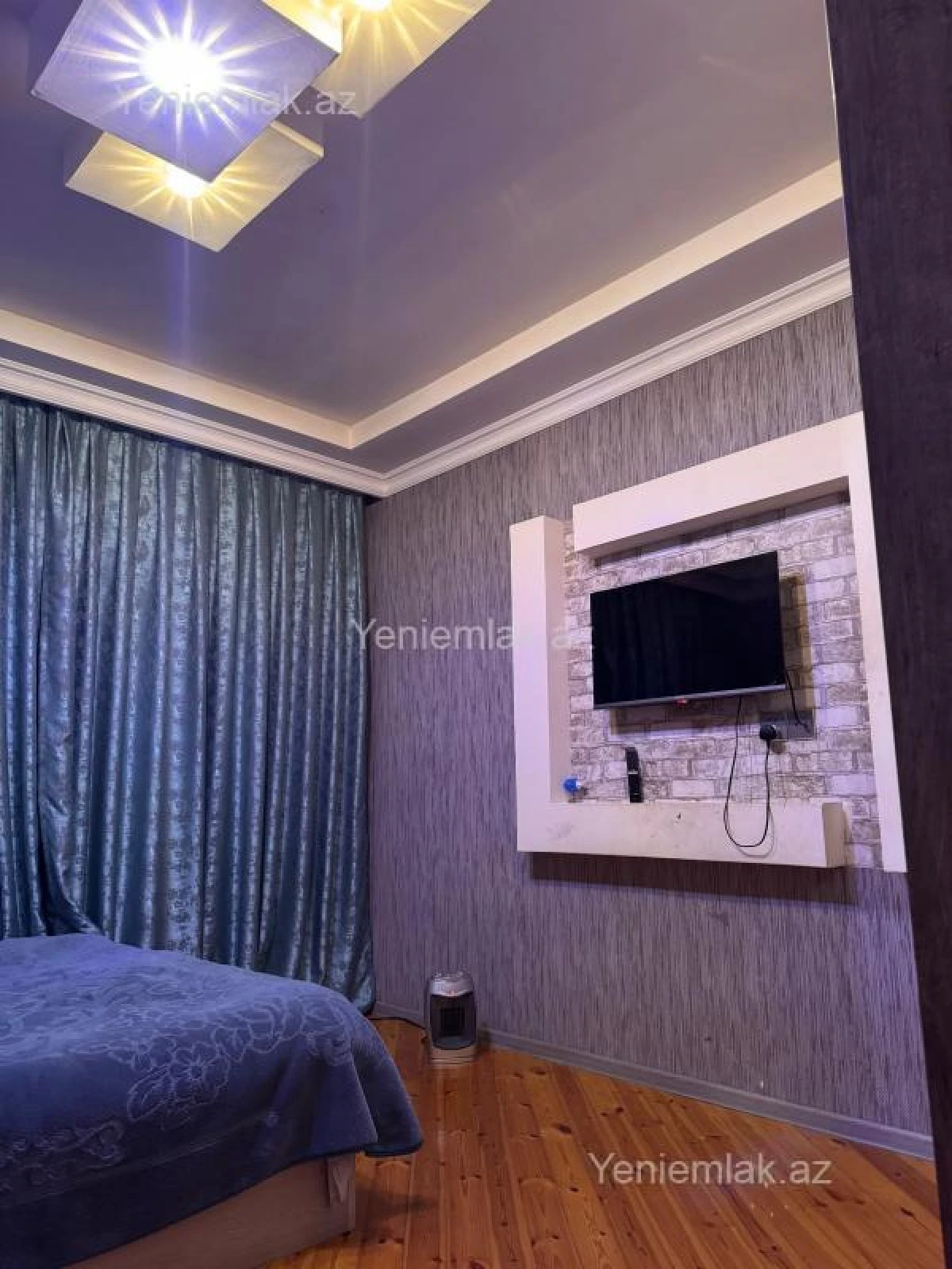 Satılır 2 otaqlı köhnə tikili 55 m²