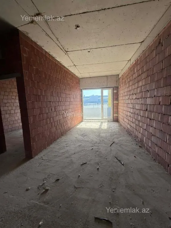 Satılır 3 otaqlı yeni tikili 115 m²