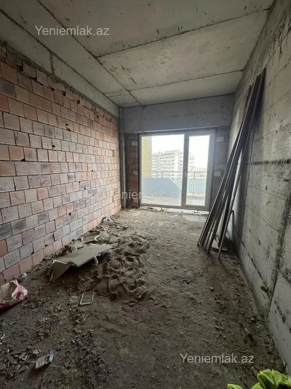 Satılır 3 otaqlı yeni tikili 115 m²