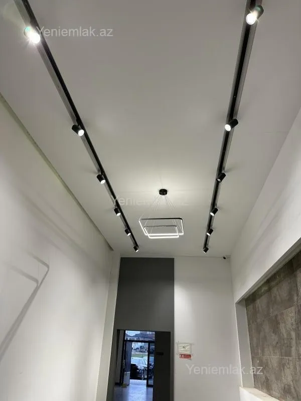 Satılır 3 otaqlı yeni tikili 115 m²