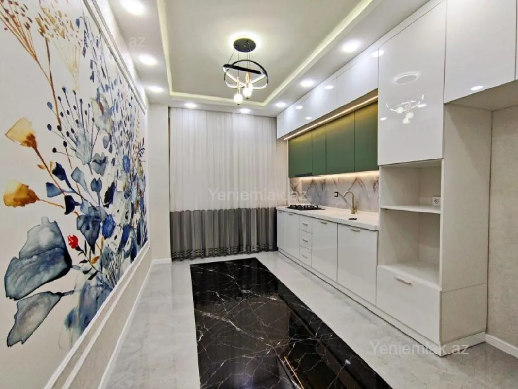 Satılır 3 otaqlı yeni tikili 95 m²